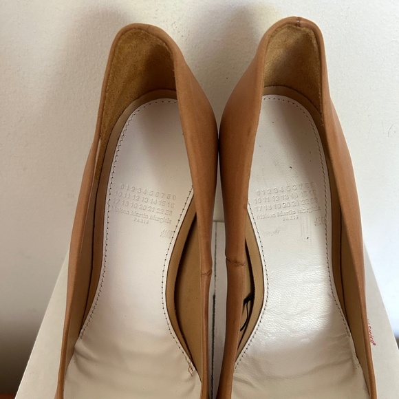 BNWOB Maison Martin Margiela x H&M Brown Plexiglass Wedge Heels  38 - Picture 8 of 10